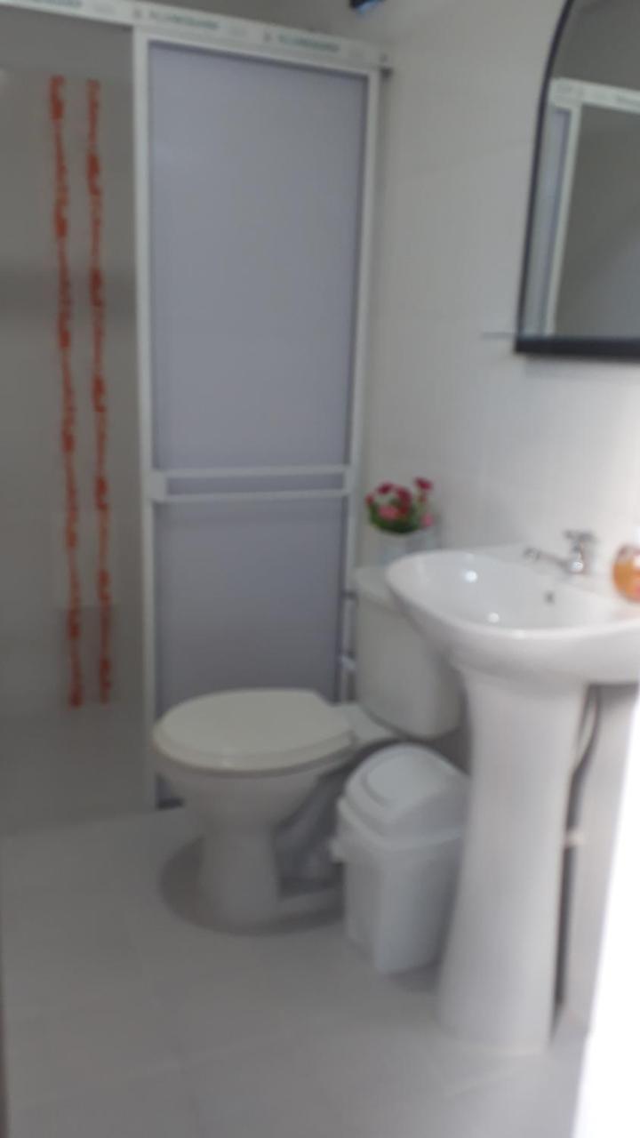 Hostal Villa Cecilia ビジャビエハ エクステリア 写真